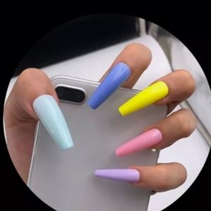 CANDY COLORS 💅NAILS glue on OR press on. ♡♡ COMPLETE DIY PRO NAIL KIT